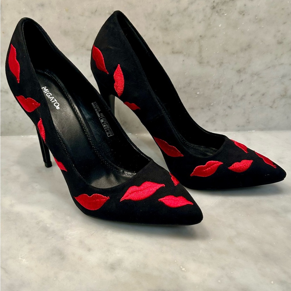 Black Heels with Red Lip Design